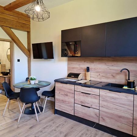 Apartament Milka 2 ตอล์คมิสโก ภายนอก รูปภาพ
