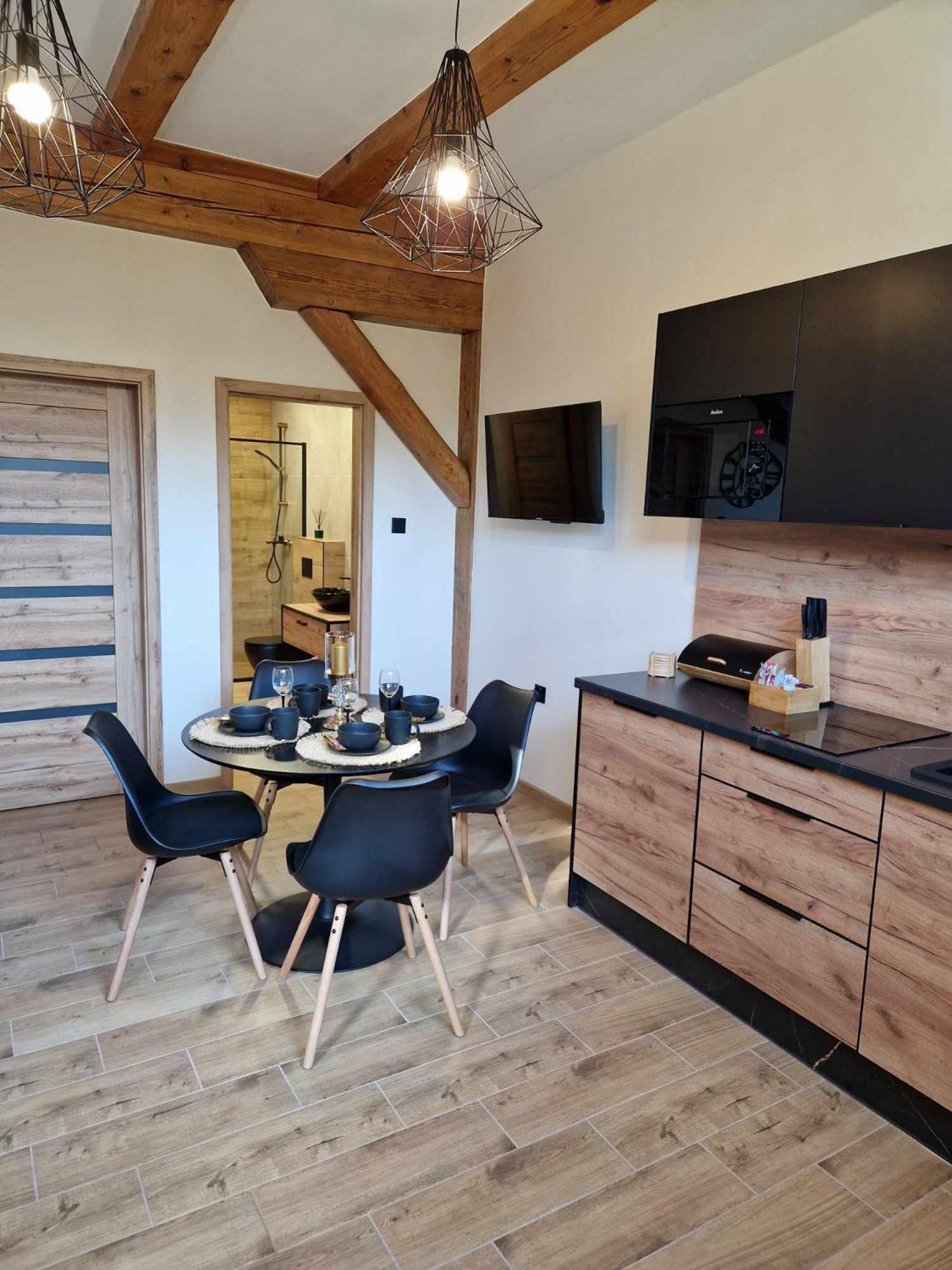 Apartament Milka 2 ตอล์คมิสโก ภายนอก รูปภาพ