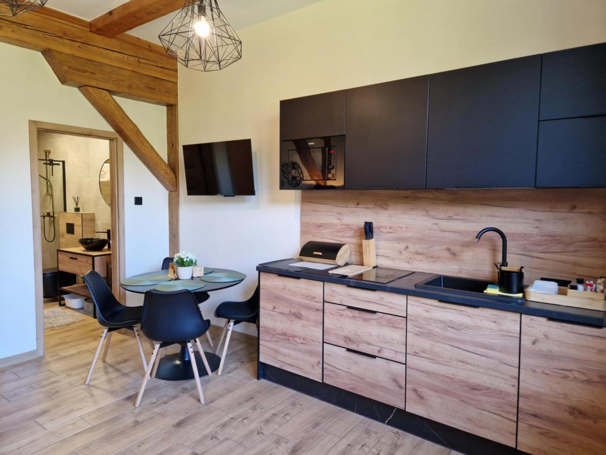 Apartament Milka 2 ตอล์คมิสโก ภายนอก รูปภาพ